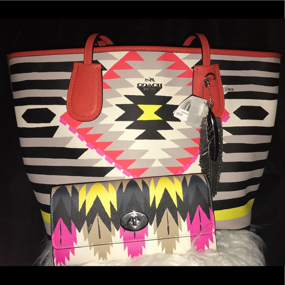Coach Taxi Tote Printed Crossgrain Lth with Wallet